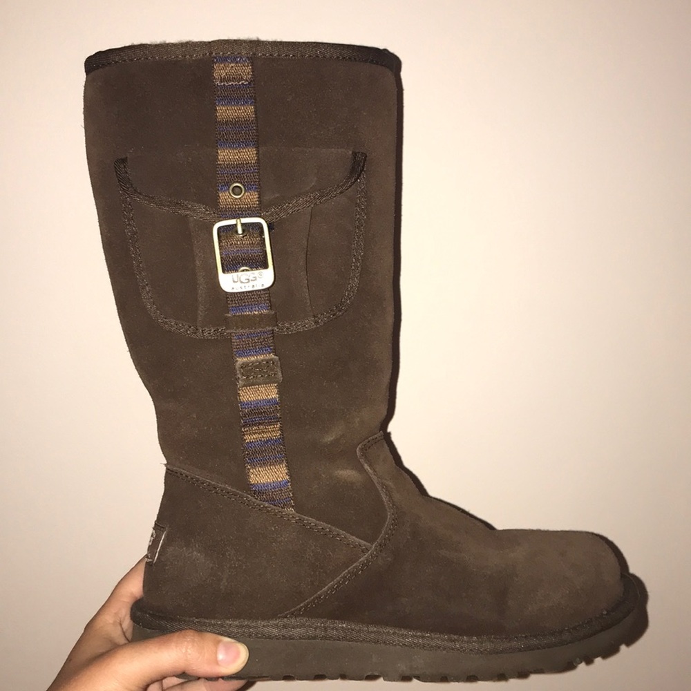 Ugg Cargo Boot (FIT WOMENS SIZE)
